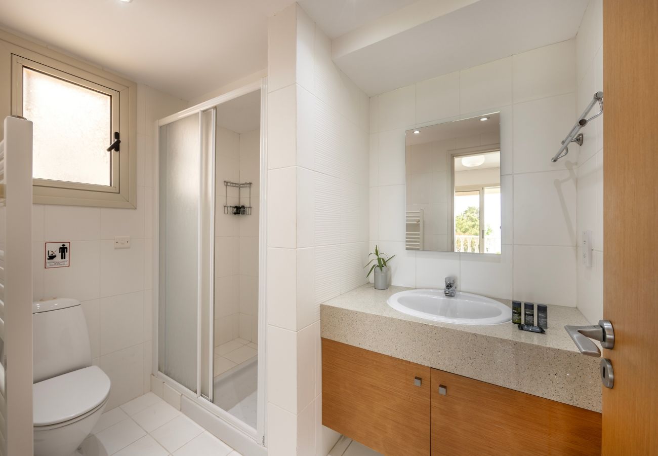 Villa in Protaras - Protaras Beachfront Villa Pietra