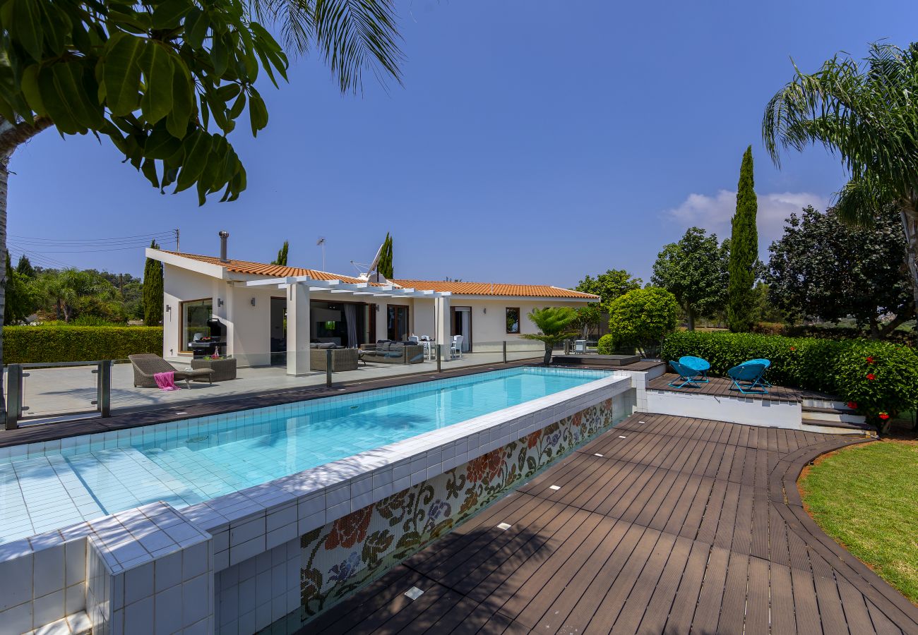 Villa in Protaras - Protaras Oscar Domain Villa A4