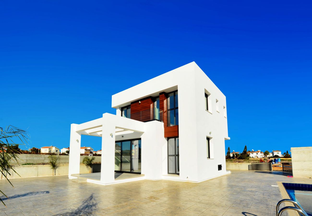Villa/Dettached house in Paralimni - Sunhill Residence