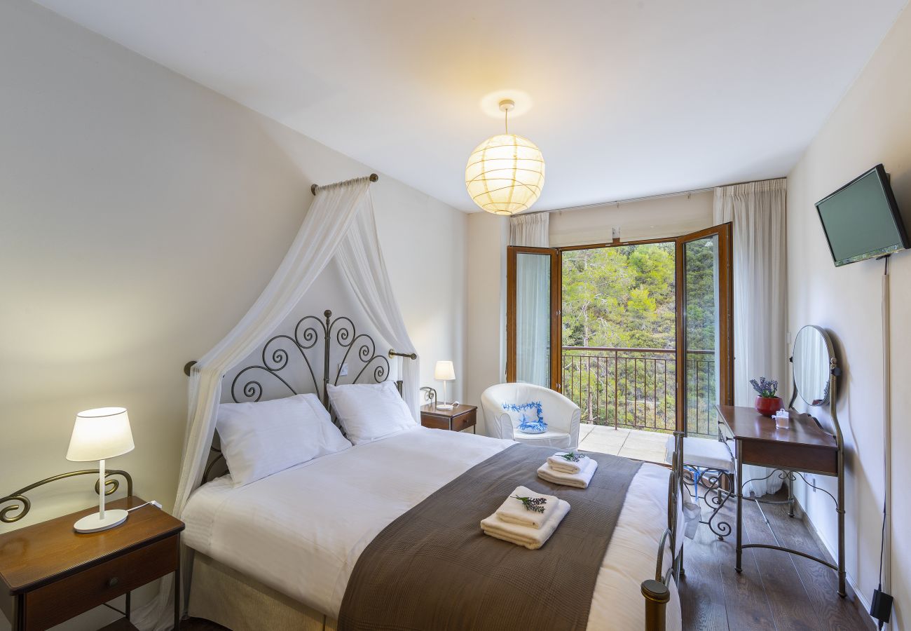 Villa in Amiantos - Troodos Riverside