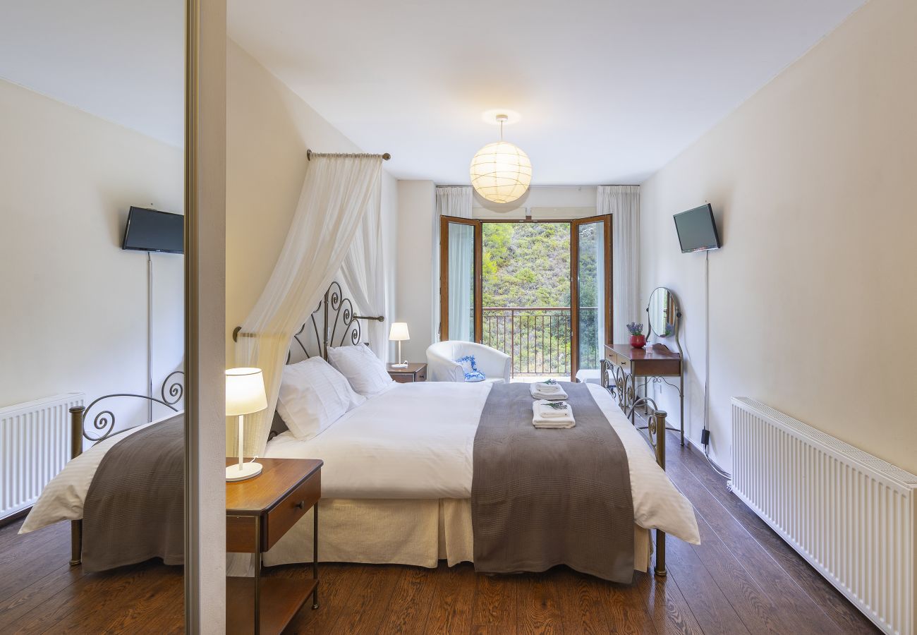 Villa in Amiantos - Troodos Riverside