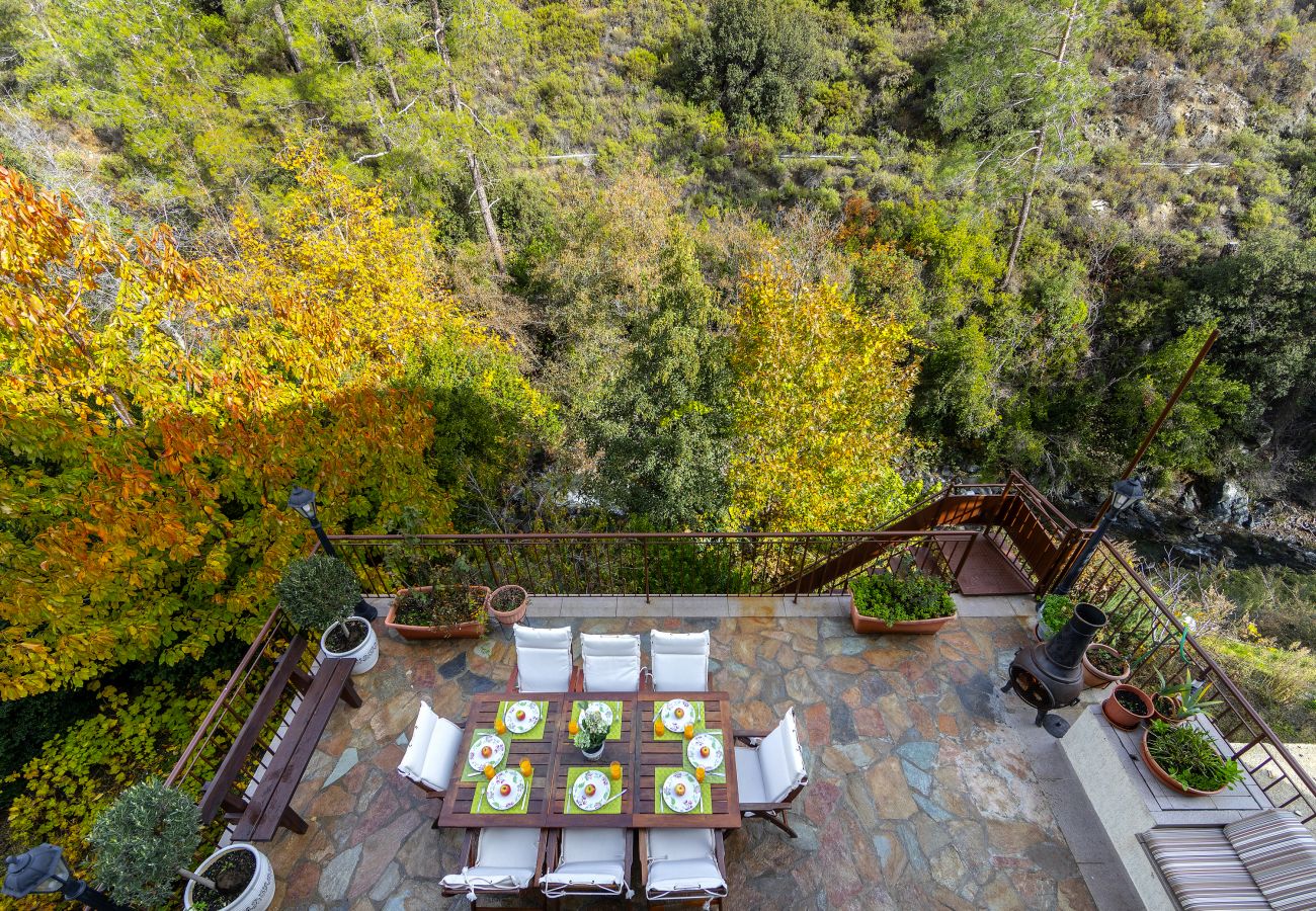 Villa in Amiantos - Troodos Riverside
