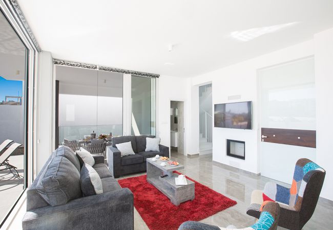 Villa in Protaras - Protaras Olivine Pearl Villa 14 Villa in Protaras - Protaras Olivine Pearl Villa 14