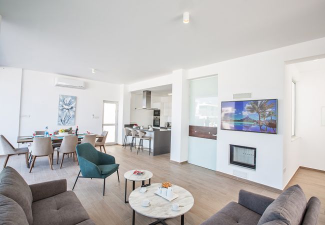 Villa in Protaras - Protaras Olivine Pearl Villa 17 Villa in Protaras - Protaras Olivine Pearl Villa 17