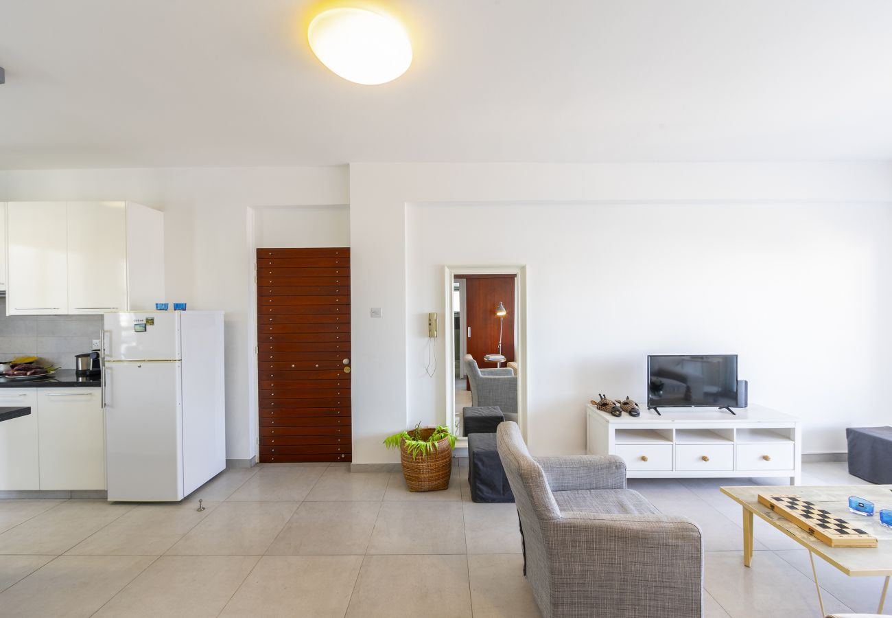 Apartment in Limassol - Limassol Olimpia Beach Suite