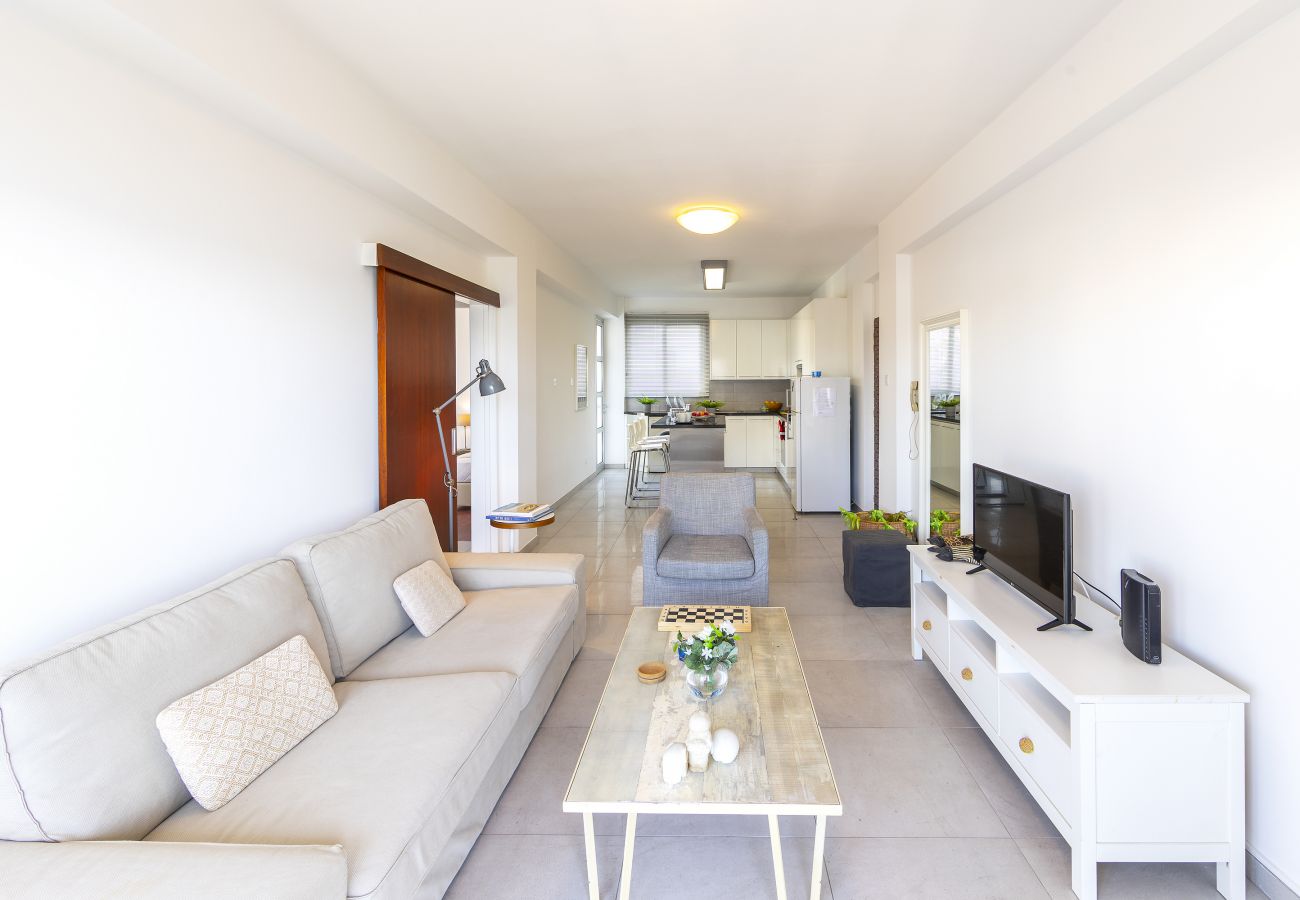 Apartment in Limassol - Limassol Olimpia Beach Suite