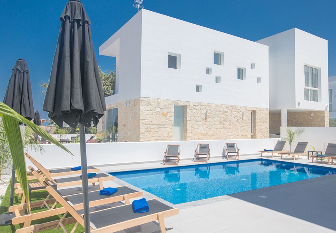 Villa in Protaras - Protaras Vie Bleu Villa 2