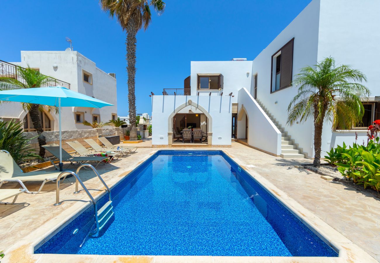 Villa in Protaras - Protaras Villa Elena 3