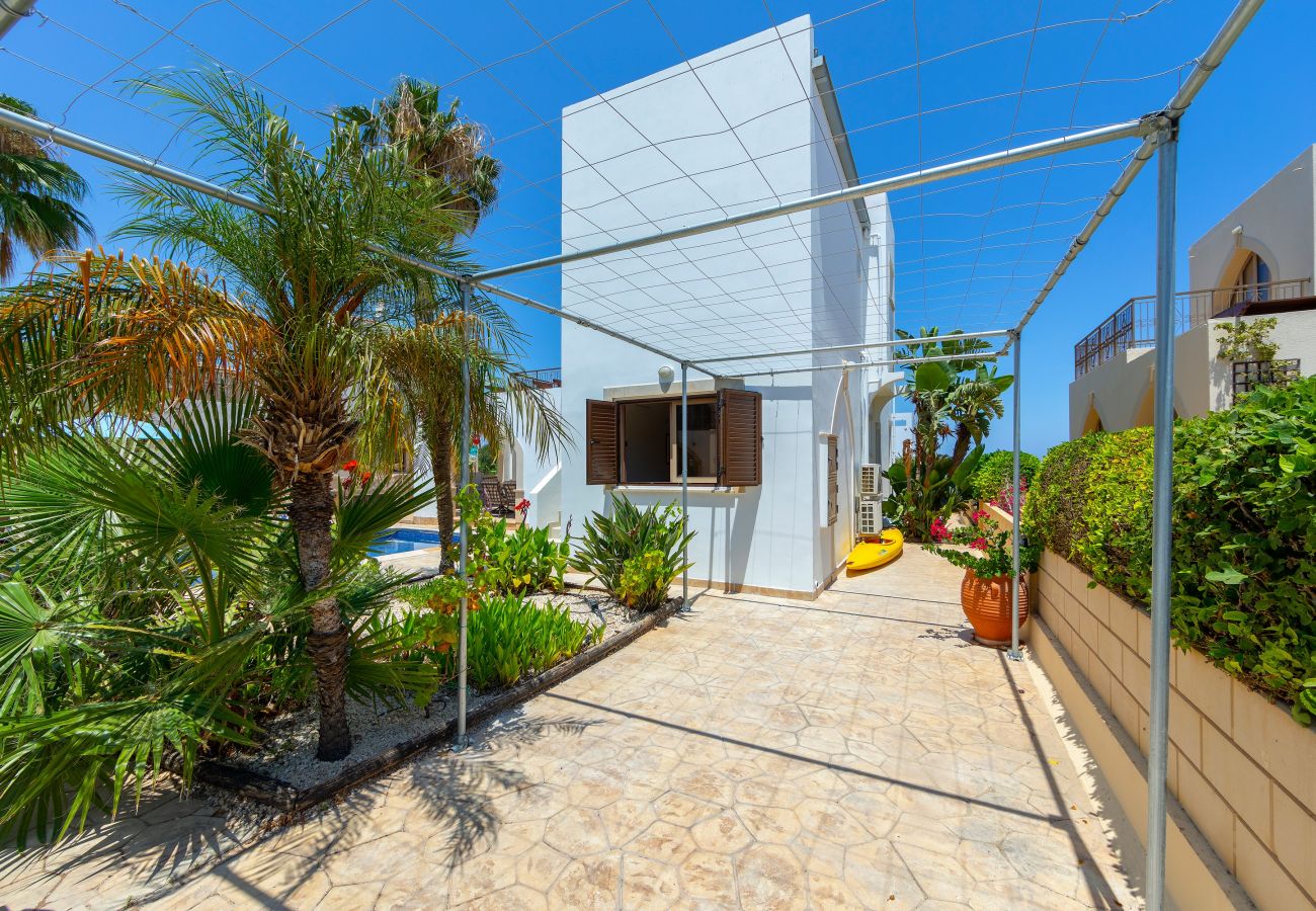 Villa in Protaras - Protaras Villa Elena 3