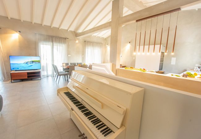 Villa in Protaras - Protaras Art House By The Sea Villa in Protaras - Protaras Art House By The Sea