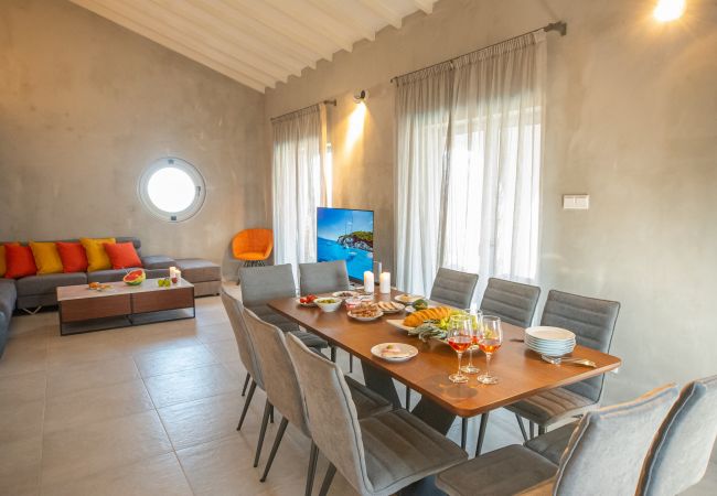 Villa in Protaras - Protaras Art House By The Sea Villa in Protaras - Protaras Art House By The Sea