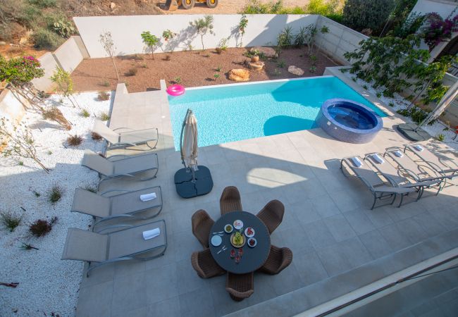 Villa in Protaras - Protaras Art House By The Sea Villa in Protaras - Protaras Art House By The Sea