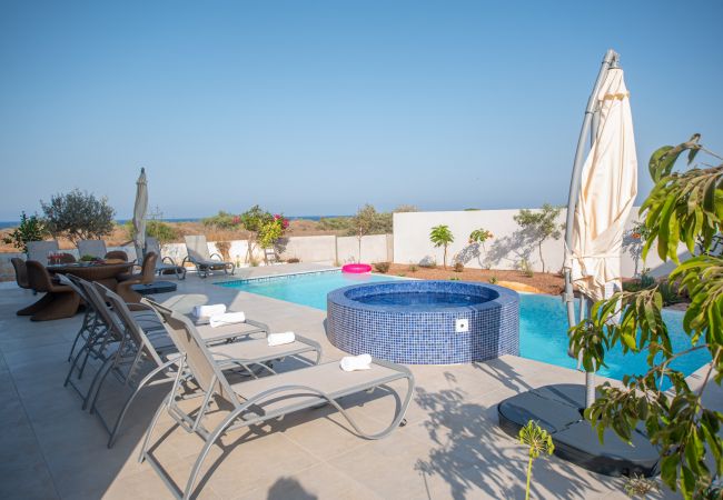 Villa in Protaras - Protaras Art House By The Sea Villa in Protaras - Protaras Art House By The Sea