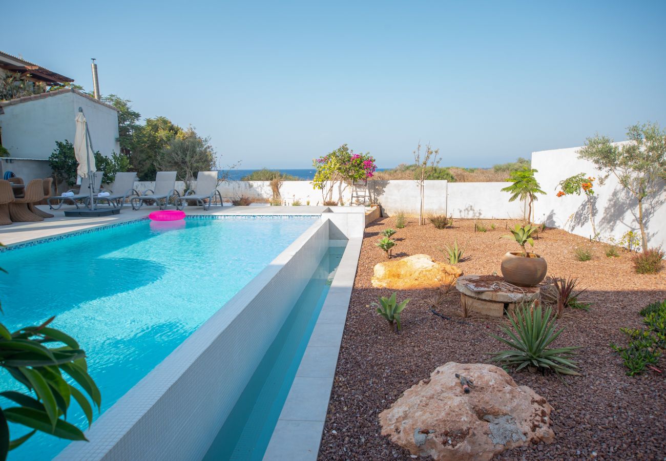 Villa in Protaras - Protaras Art House By The Sea