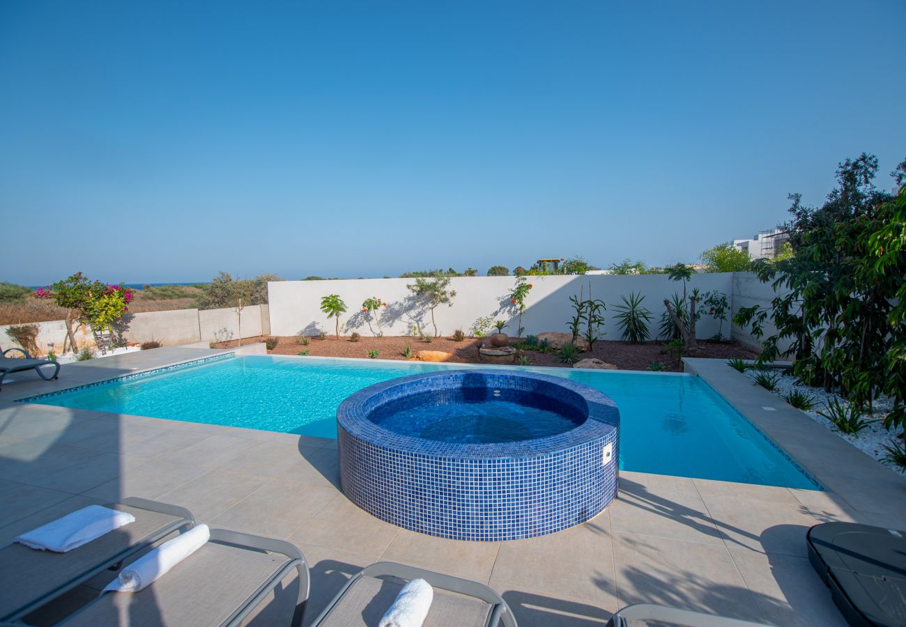 Villa in Protaras - Protaras Art House By The Sea