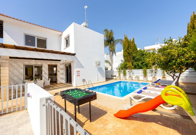 Villa in Protaras - Protaras Sapphire Seaside Villa Villa in Protaras - Protaras Sapphire Seaside Villa