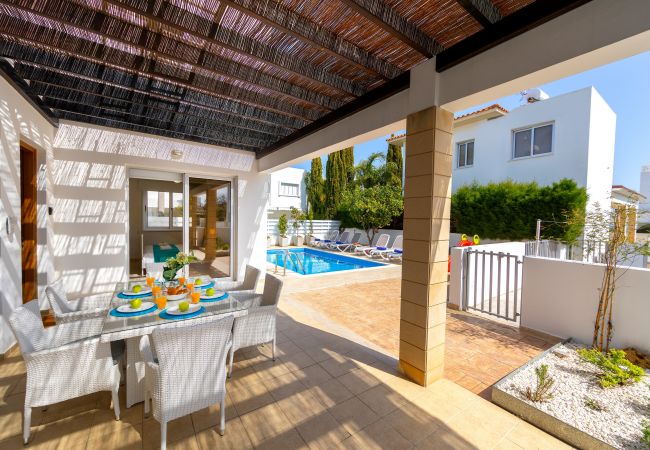 Villa in Protaras - Protaras Sapphire Seaside Villa Villa in Protaras - Protaras Sapphire Seaside Villa