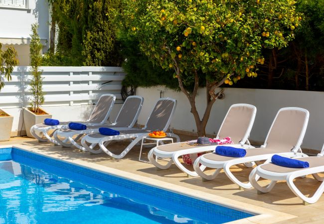 Villa in Protaras - Protaras Sapphire Seaside Villa Villa in Protaras - Protaras Sapphire Seaside Villa