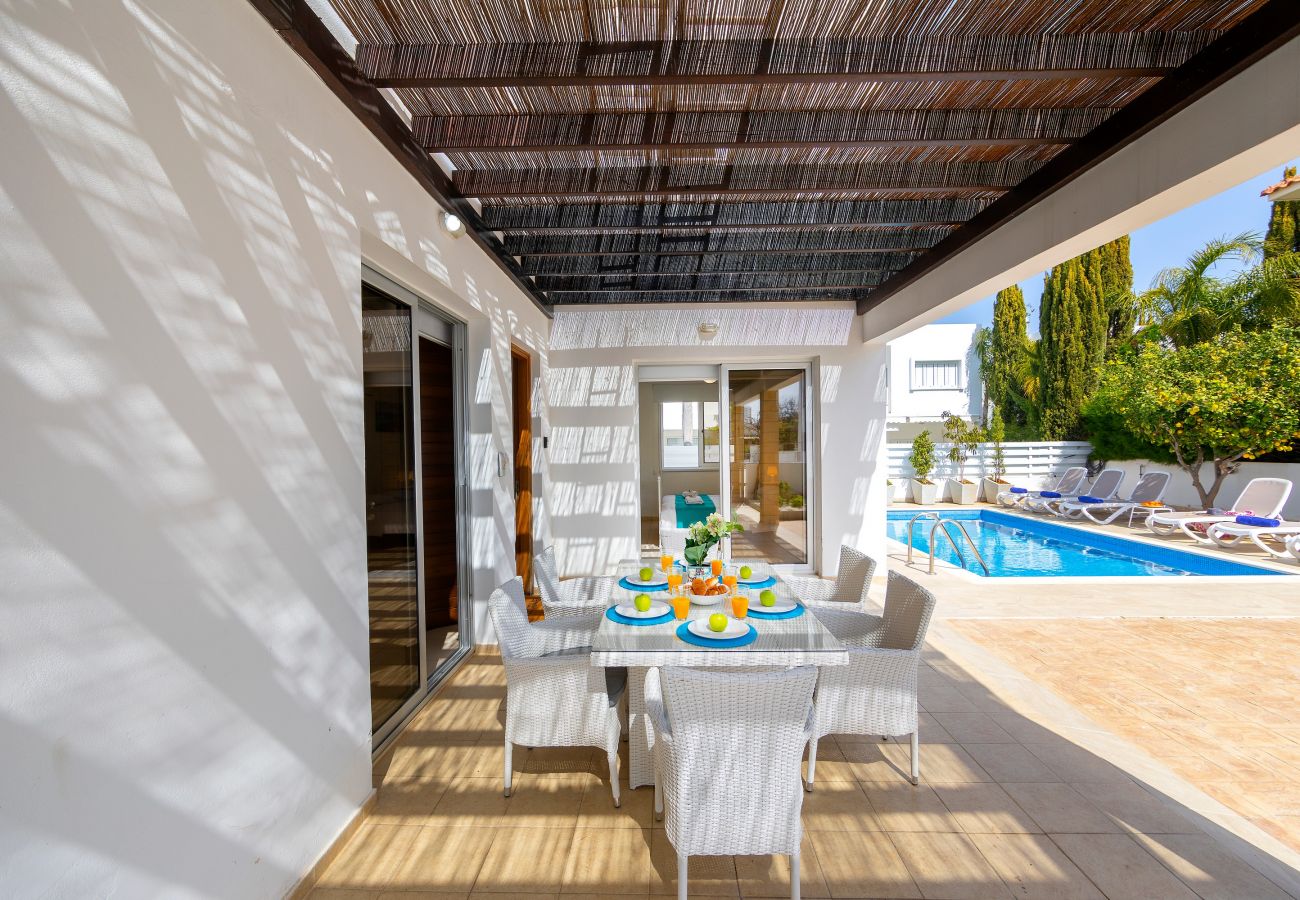 Villa in Protaras - Protaras Sapphire Seaside Villa