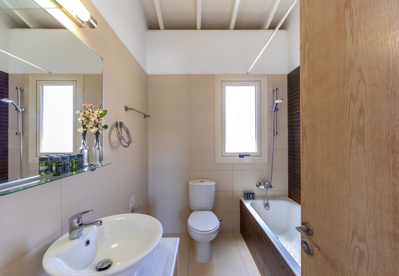 Villa in Protaras - Protaras Artisan Seafront Villa 6