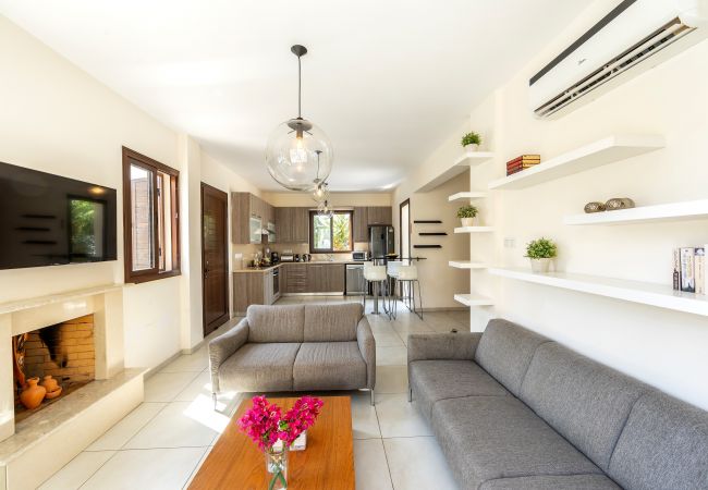 Villa in Ayia Napa - Ayia Napa Ionion Seaside Villa Villa in Ayia Napa - Ayia Napa Ionion Seaside Villa