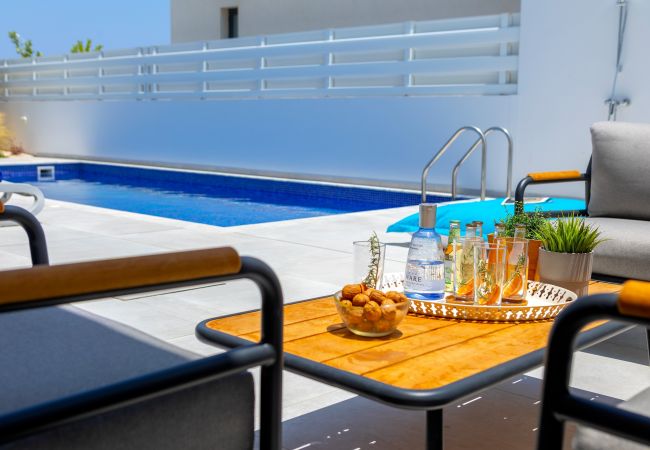 Villa in Protaras - Protaras Almaria Villa 16 Villa in Protaras - Protaras Almaria Villa 16