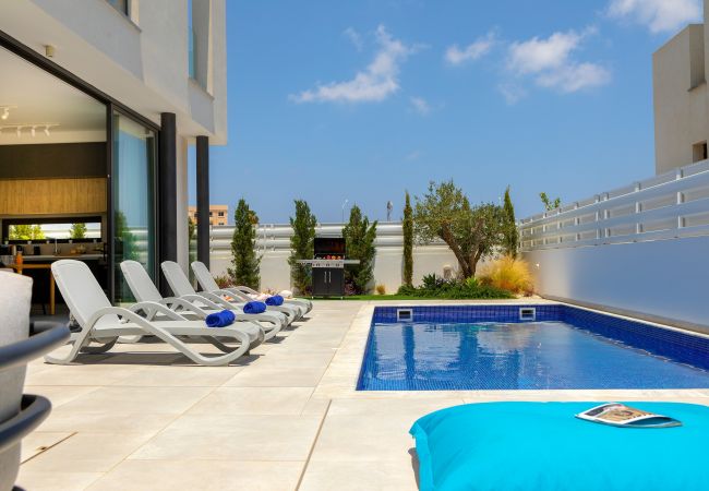 Villa in Protaras - Protaras Almaria Villa 16 Villa in Protaras - Protaras Almaria Villa 16