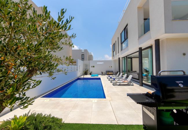 Villa in Protaras - Protaras Almaria Villa 16 Villa in Protaras - Protaras Almaria Villa 16