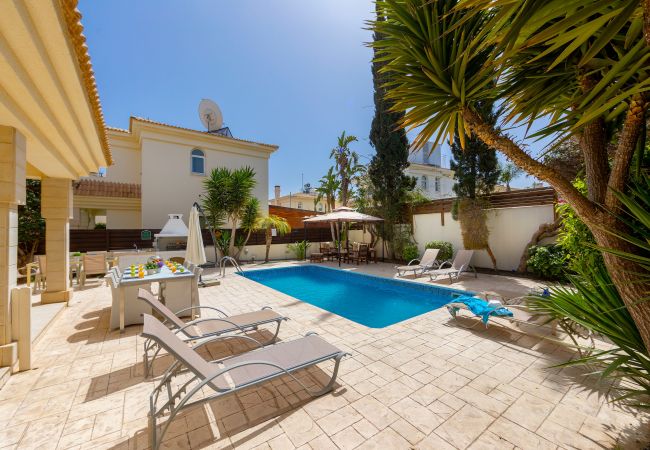 Villa in Protaras - Protaras Villa Athamas Blue Villa in Protaras - Protaras Villa Athamas Blue