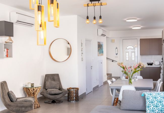 Villa in Ayia Napa - Ayia Thekla Seafront Villa Dagi Villa in Ayia Napa - Ayia Thekla Seafront Villa Dagi