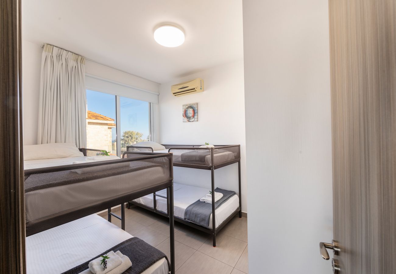 Villa in Ayia Napa - Ayia Thekla Seafront Villa Dagi