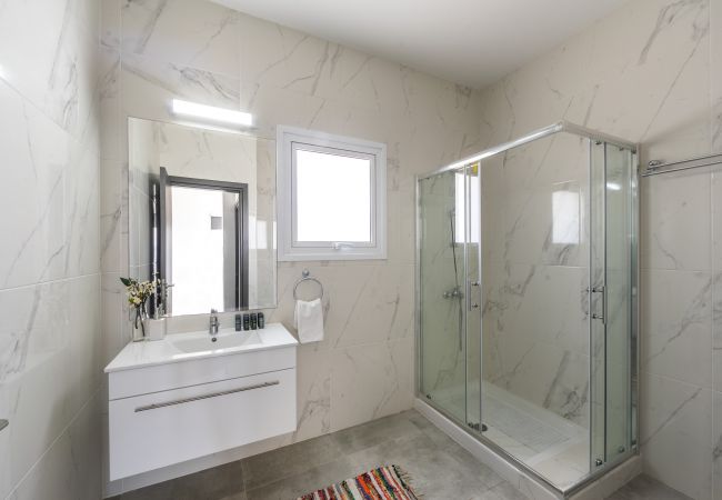 Villa in Ayia Napa - Napa Bay View Villa 2 Villa in Ayia Napa - Napa Bay View Villa 2