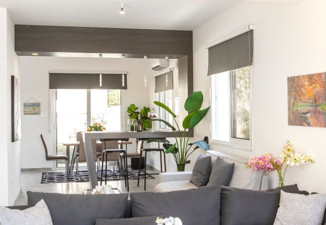 Villa in Ayia Napa - Napa Bay View Villa 2 Villa in Ayia Napa - Napa Bay View Villa 2