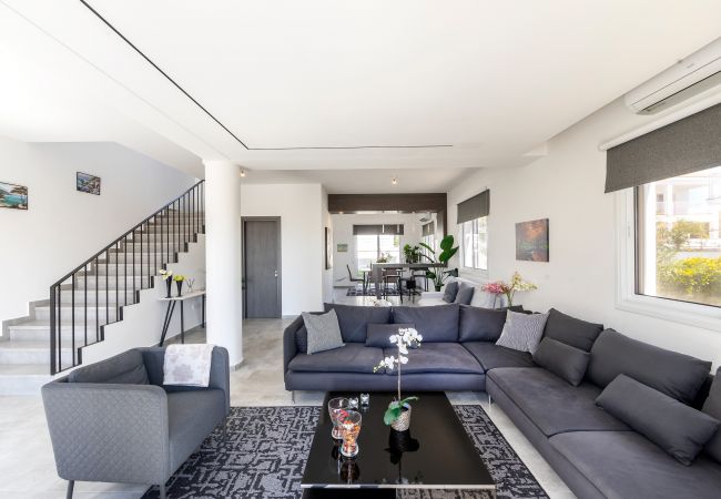 Villa in Ayia Napa - Napa Bay View Villa 2 Villa in Ayia Napa - Napa Bay View Villa 2