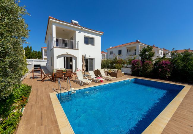 Villa in Ayia Napa - Napa Bay View Villa 2 Villa in Ayia Napa - Napa Bay View Villa 2