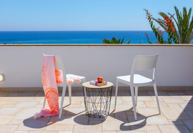 Villa in Protaras - Protaras Seafront Villa Violetta Villa in Protaras - Protaras Seafront Villa Violetta