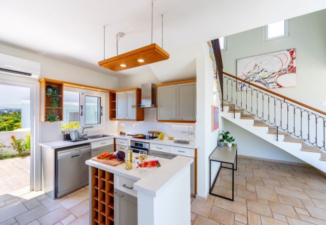 Villa in Protaras - Protaras Seafront Villa Violetta Villa in Protaras - Protaras Seafront Villa Violetta