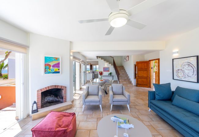 Villa in Protaras - Protaras Seafront Villa Violetta Villa in Protaras - Protaras Seafront Villa Violetta