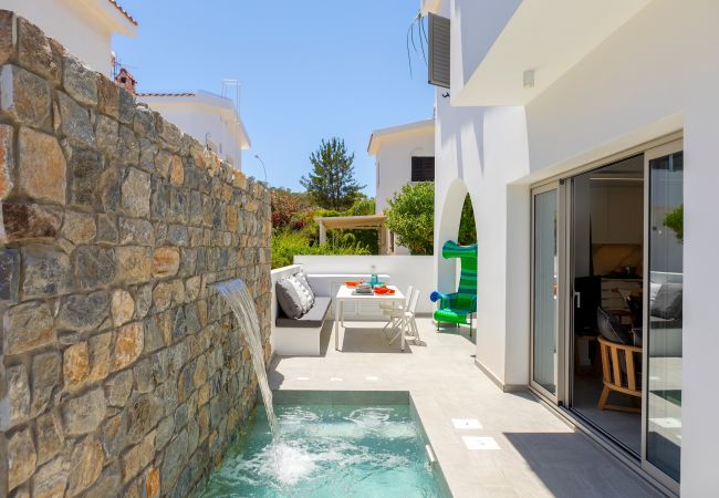 Villa in Protaras - Protaras Rose By The Sea Villa in Protaras - Protaras Rose By The Sea