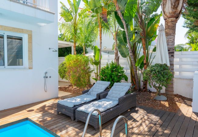 Villa in Protaras - Protaras Villa Dafni Villa in Protaras - Protaras Villa Dafni