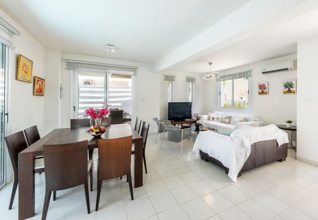 Villa in Protaras - Protaras Villa Dafni Villa in Protaras - Protaras Villa Dafni