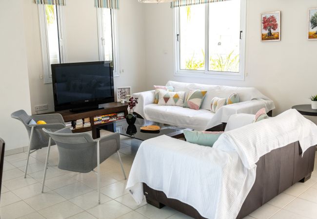 Villa in Protaras - Protaras Villa Dafni Villa in Protaras - Protaras Villa Dafni