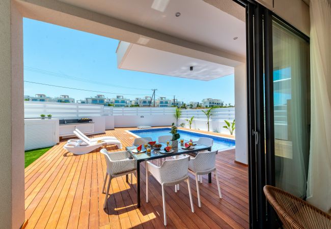 Villa in Protaras - Protaras Sol e Mar Villa 1 Villa in Protaras - Protaras Sol e Mar Villa 1