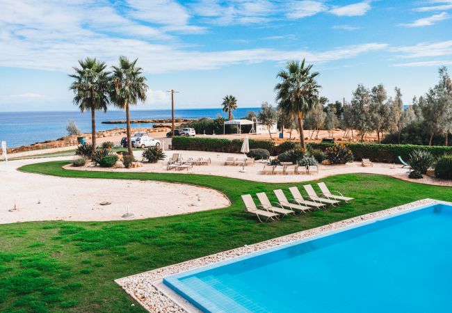 Apartment in Protaras - Protaras Thalassa Beachfront Suite Apartment in Protaras - Protaras Thalassa Beachfront Suite