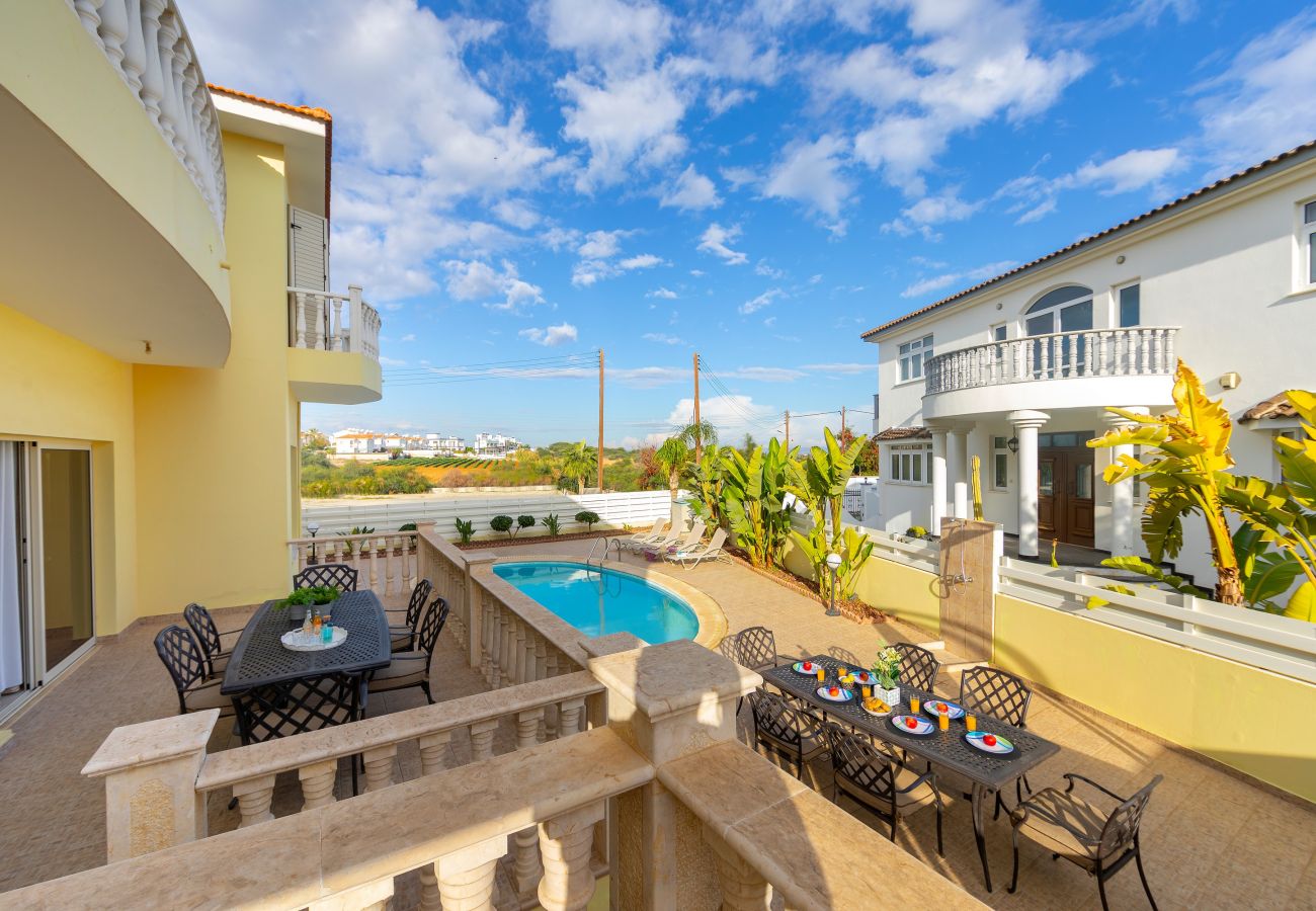 Villa in Protaras - Protaras Posidon By The Sea