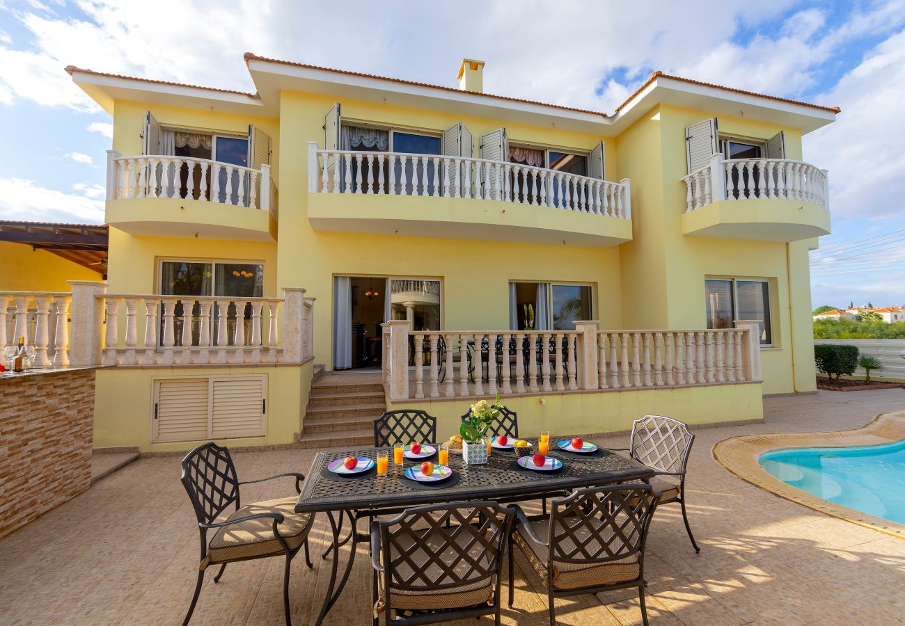 Villa in Protaras - Protaras Posidon By The Sea