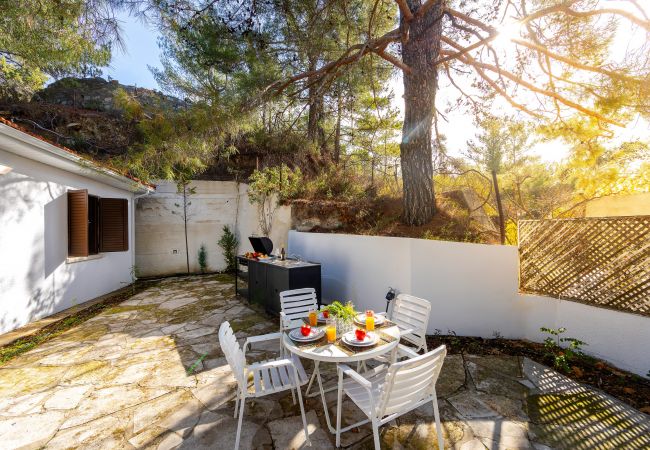 Villa in Platres - Platres Forty Pine Trees Cottage Villa in Platres - Platres Forty Pine Trees Cottage