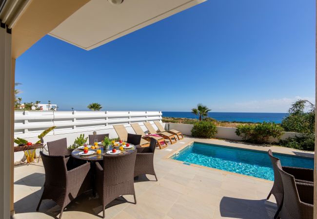 Villa in Protaras - Protaras Artisan Seafront Villa 1 Villa in Protaras - Protaras Artisan Seafront Villa 1