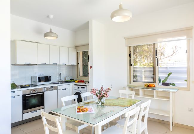 Villa in Protaras - Protaras Artisan Seafront Villa 1 Villa in Protaras - Protaras Artisan Seafront Villa 1