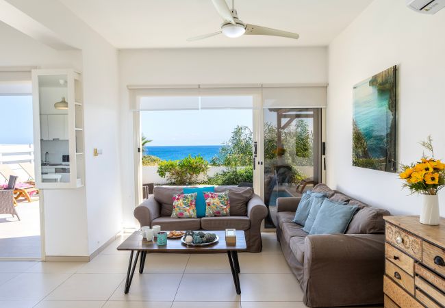 Villa in Protaras - Protaras Artisan Seafront Villa 1 Villa in Protaras - Protaras Artisan Seafront Villa 1